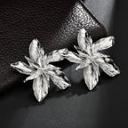 Pendientes de Botón Flor Grande Asimétrica plata