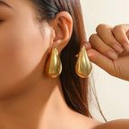 Pendientes de botón Gota de Agua Grande oro