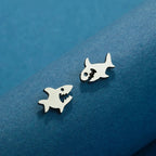 Pendientes de botón Tiburón plata
