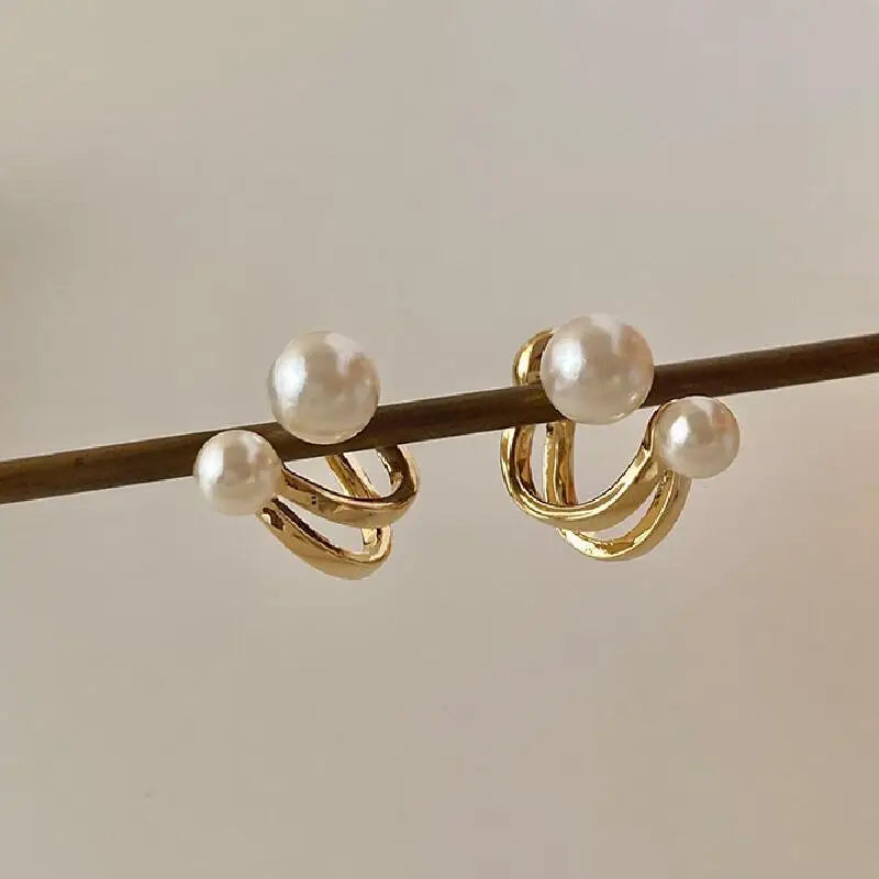 Pendientes de botón retro con perlas