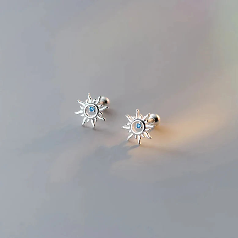 Pendientes de botón Sol con Circonio