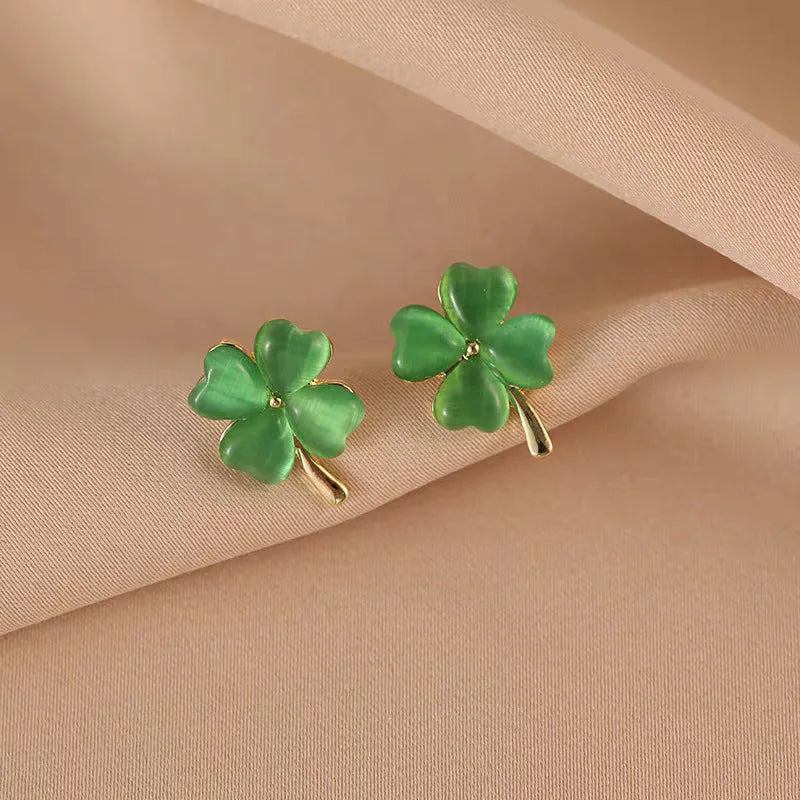Pendientes de Clavo Trébol de 4 Hojas Verde