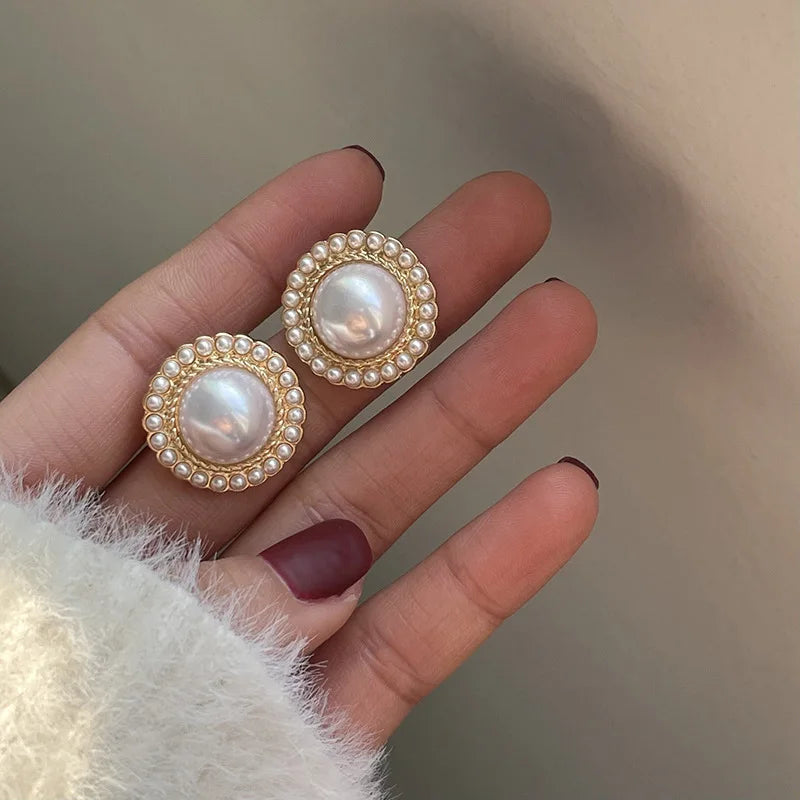 Pendientes de Botón Vintage con Perla