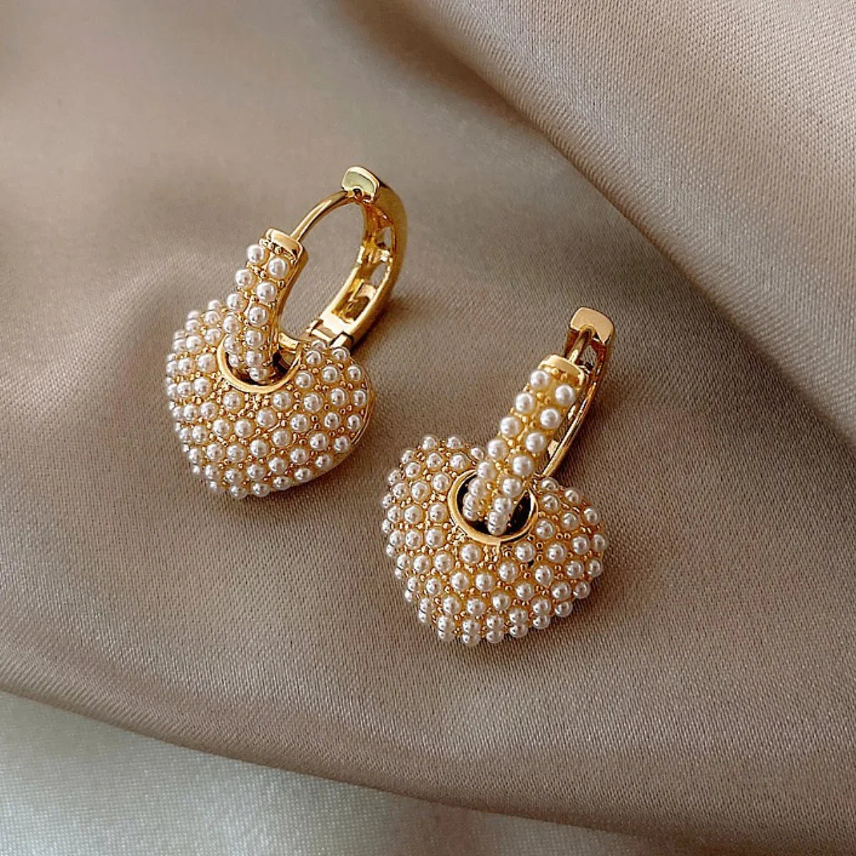 Pendientes de Aro con Corazón de Strass