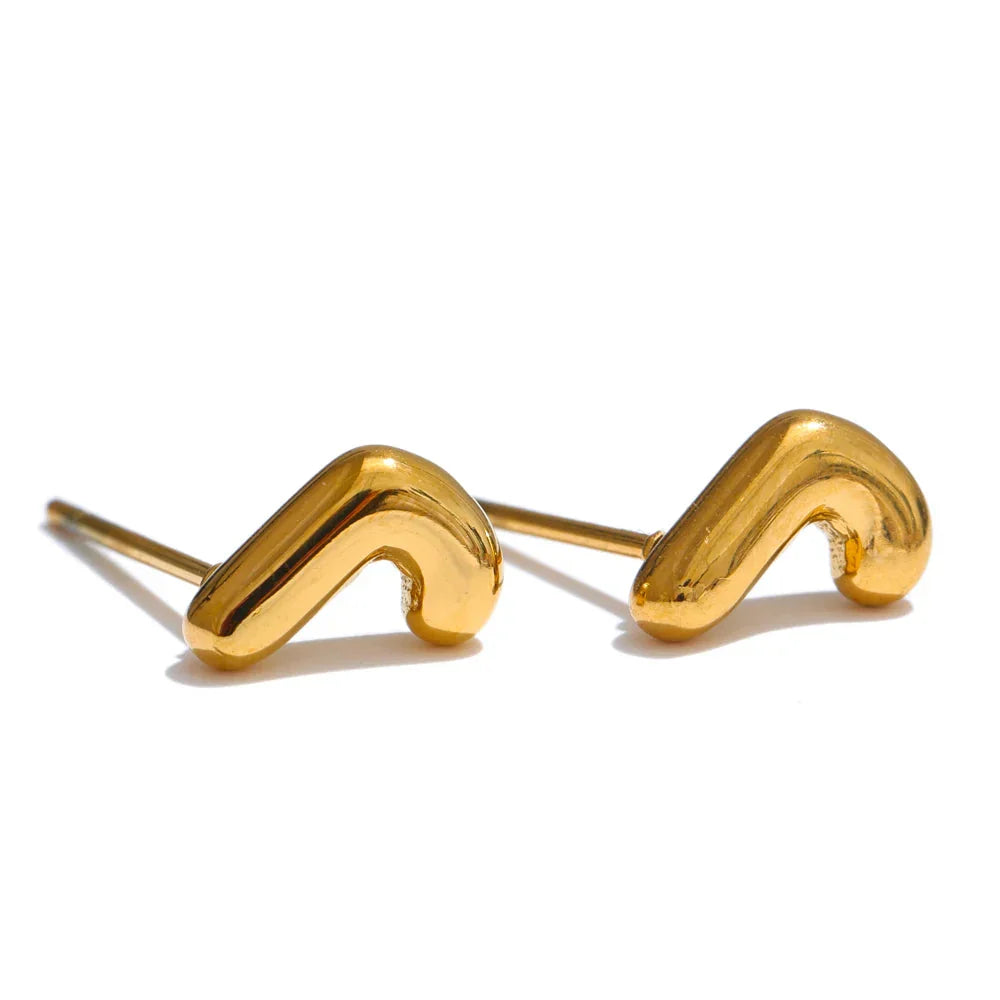Boucles d'oreilles dorées avec initiale - lettre