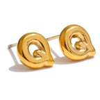 Boucles d'oreilles dorées avec initiale - lettre