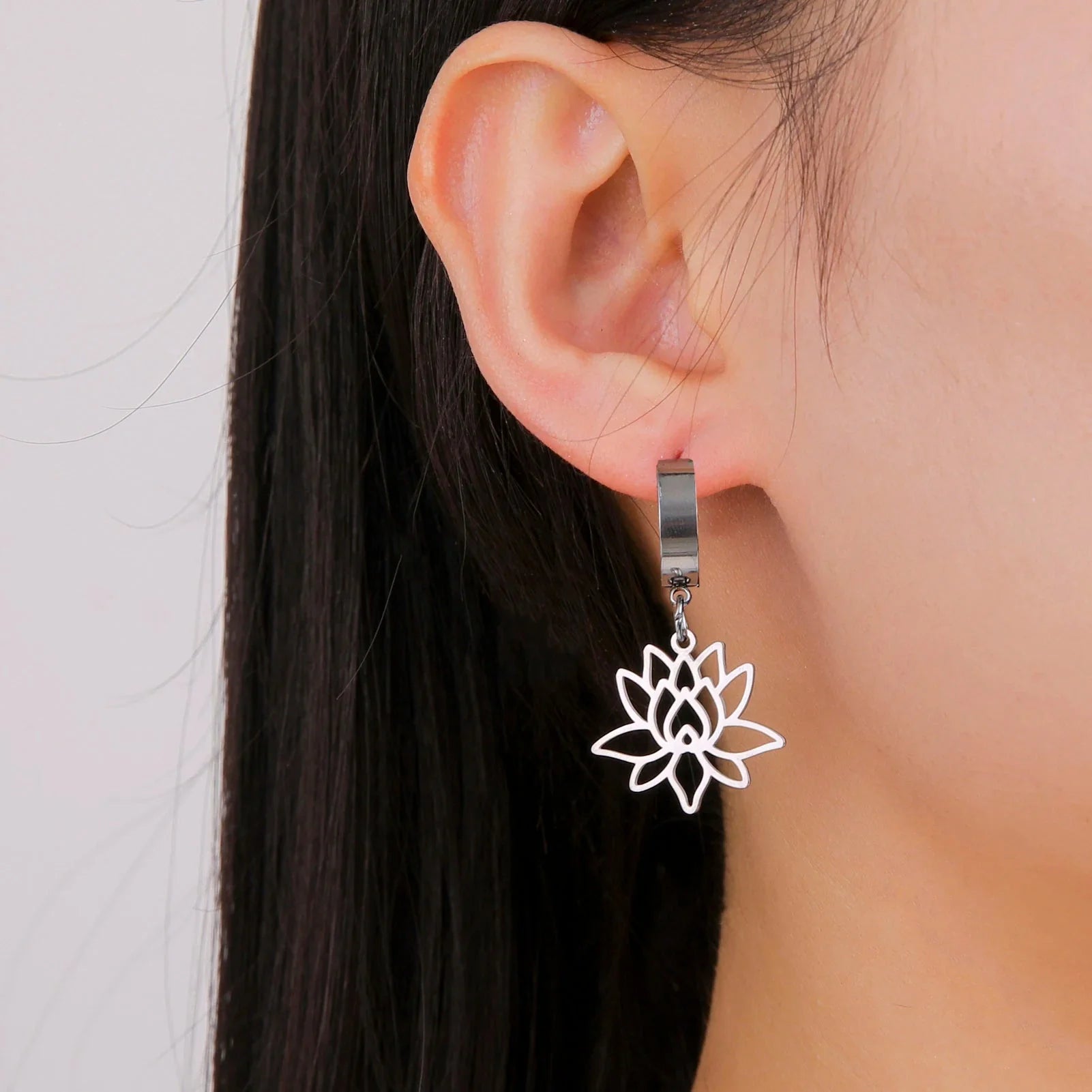 Pendientes Colgantes de Mujer Flor de Loto Zen plata