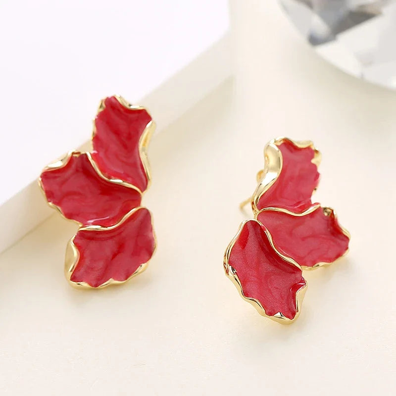 Pendientes de Media Flor Clavo Pétalos rojos