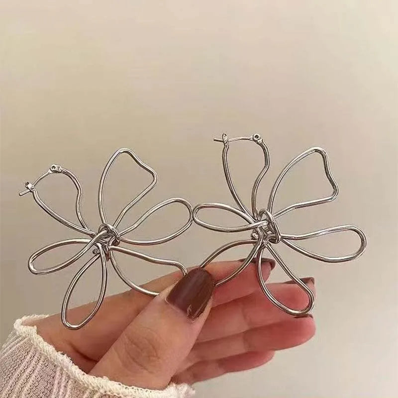 Pendientes de Flor Clavo Vintage Asimétricos plata