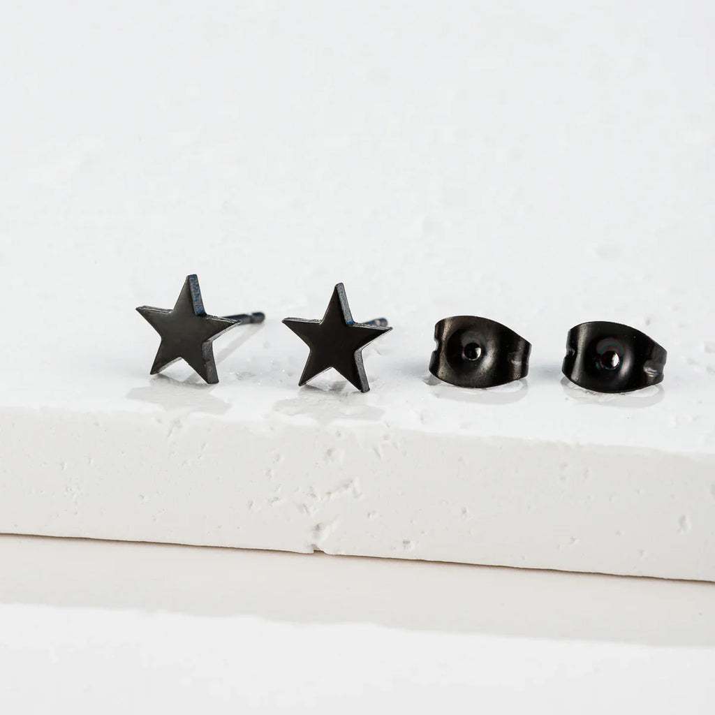 Pendientes Ligeros Clavo Estrella negro