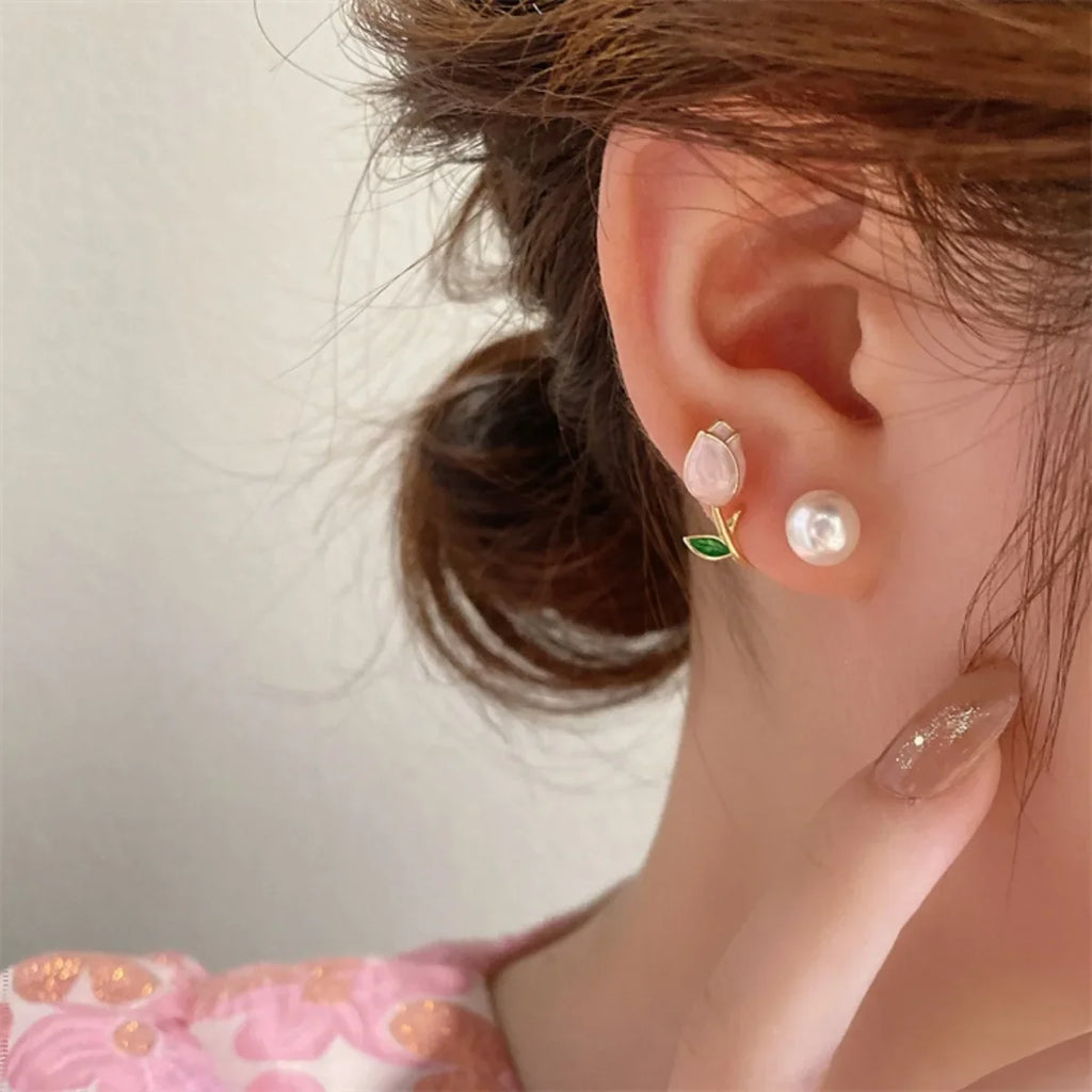 Pendientes Colgantes Flor de Tulipán y Perla rosa