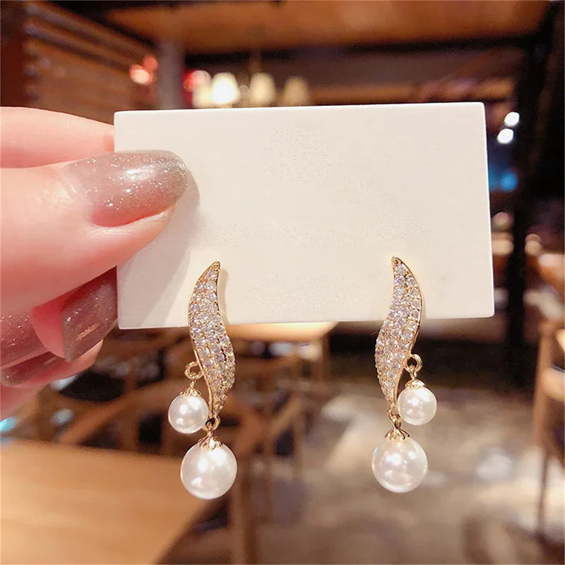 Pendientes Colgantes con 2 Perlas y Strass