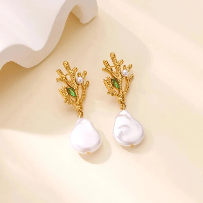 Pendientes Colgantes Coral con Perla y Circón verde