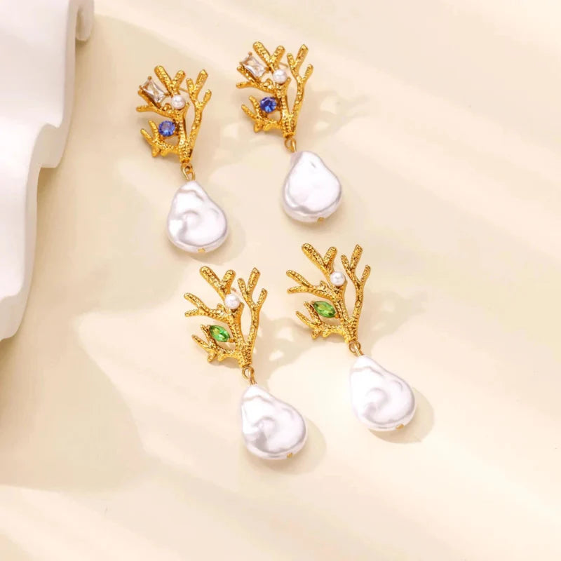 Pendientes Colgantes Coral con Perla y Circón verde