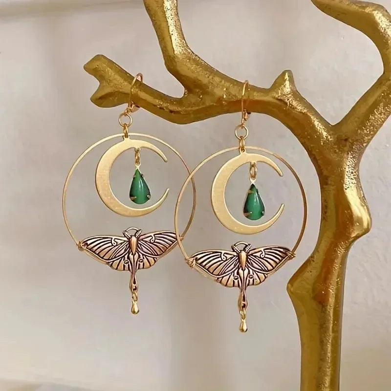 Pendientes Colgantes Media Luna y Polilla Nocturna