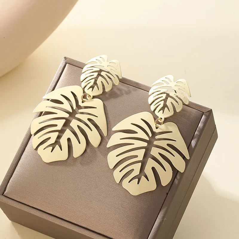Pendientes Colgantes Hoja de Palma blanca