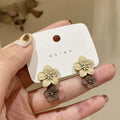 Pendientes Colgantes Flor Beige y Marrón