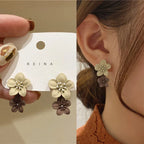 Pendientes Colgantes Flor Beige y Marrón