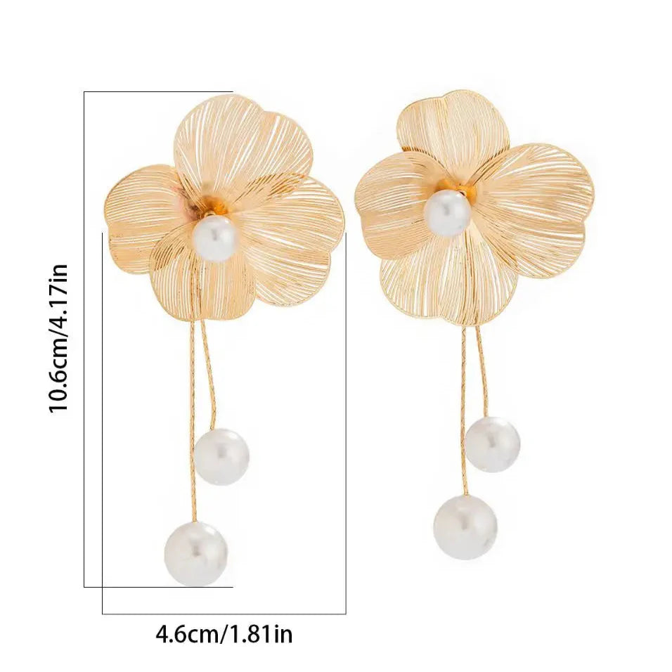 Pendientes Colgantes Flor y Perlas