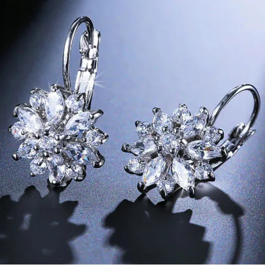 Pendientes Colgantes Flor de Circonio blanco