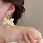 Pendientes Aros Colgantes Flores Anchas Blancas