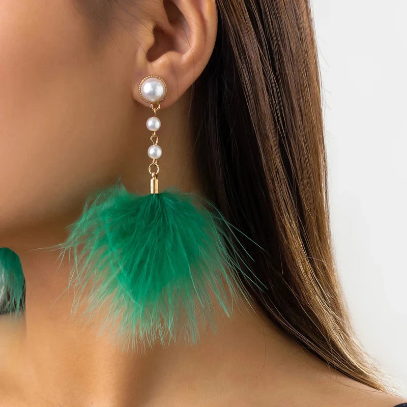 Pendientes Colgantes con Perlas y Plumas 4