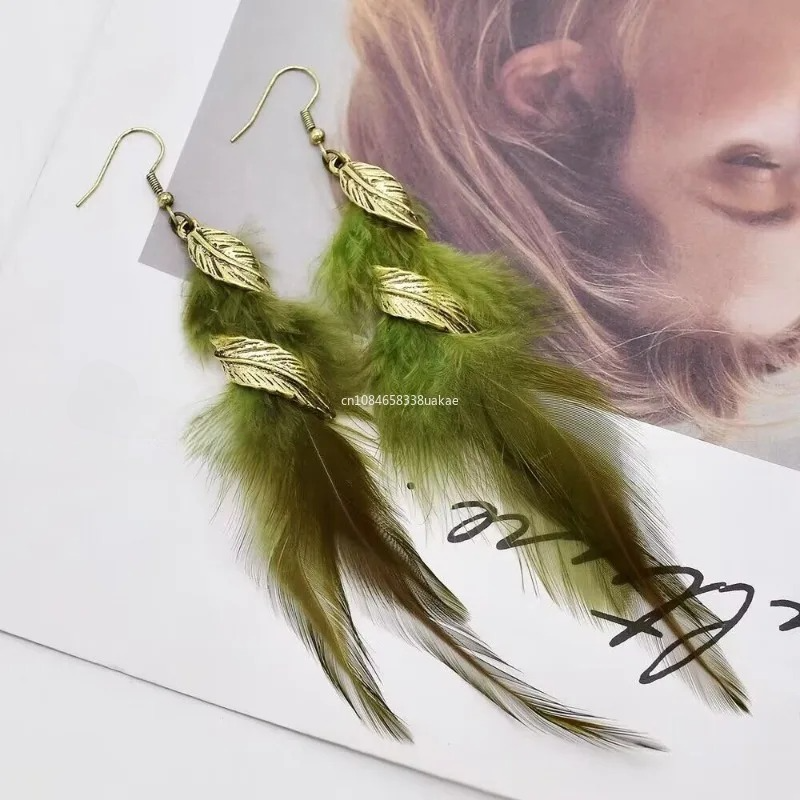 Pendientes Colgantes Estilosos con Plumas 5