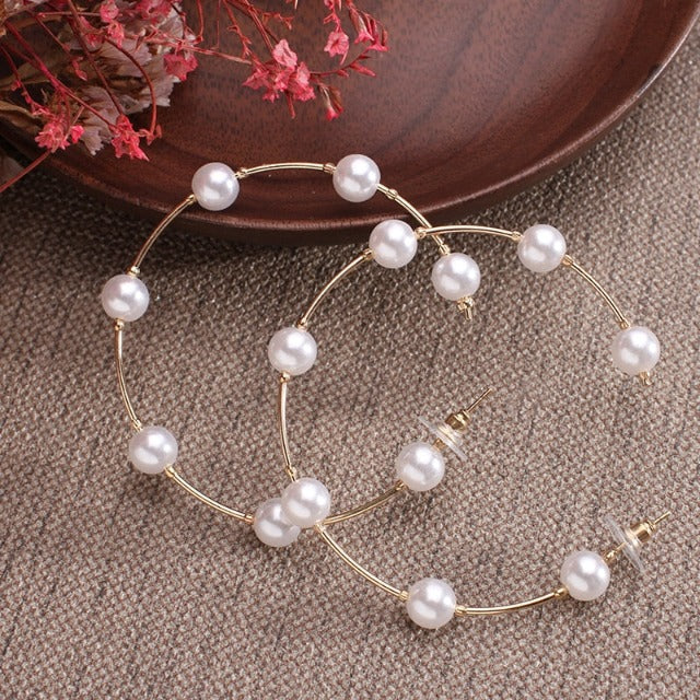Pendientes Redondos con Perlas