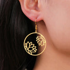 Pendientes Colgantes Redondos Flor de Loto oro