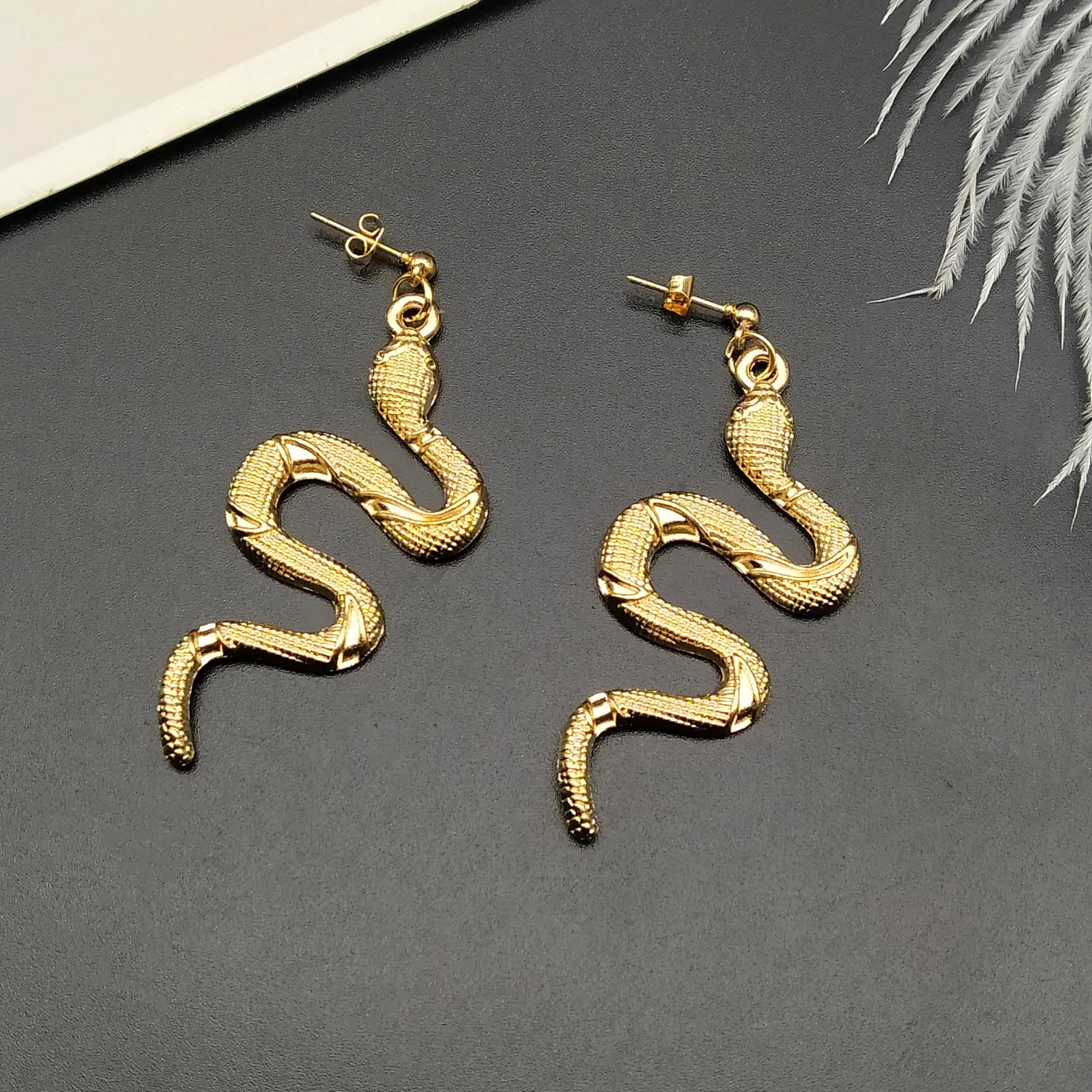 Pendientes Serpiente Reptil oro