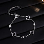 Pulsera con Tréboles de 4 Hojas con Circonio plateado