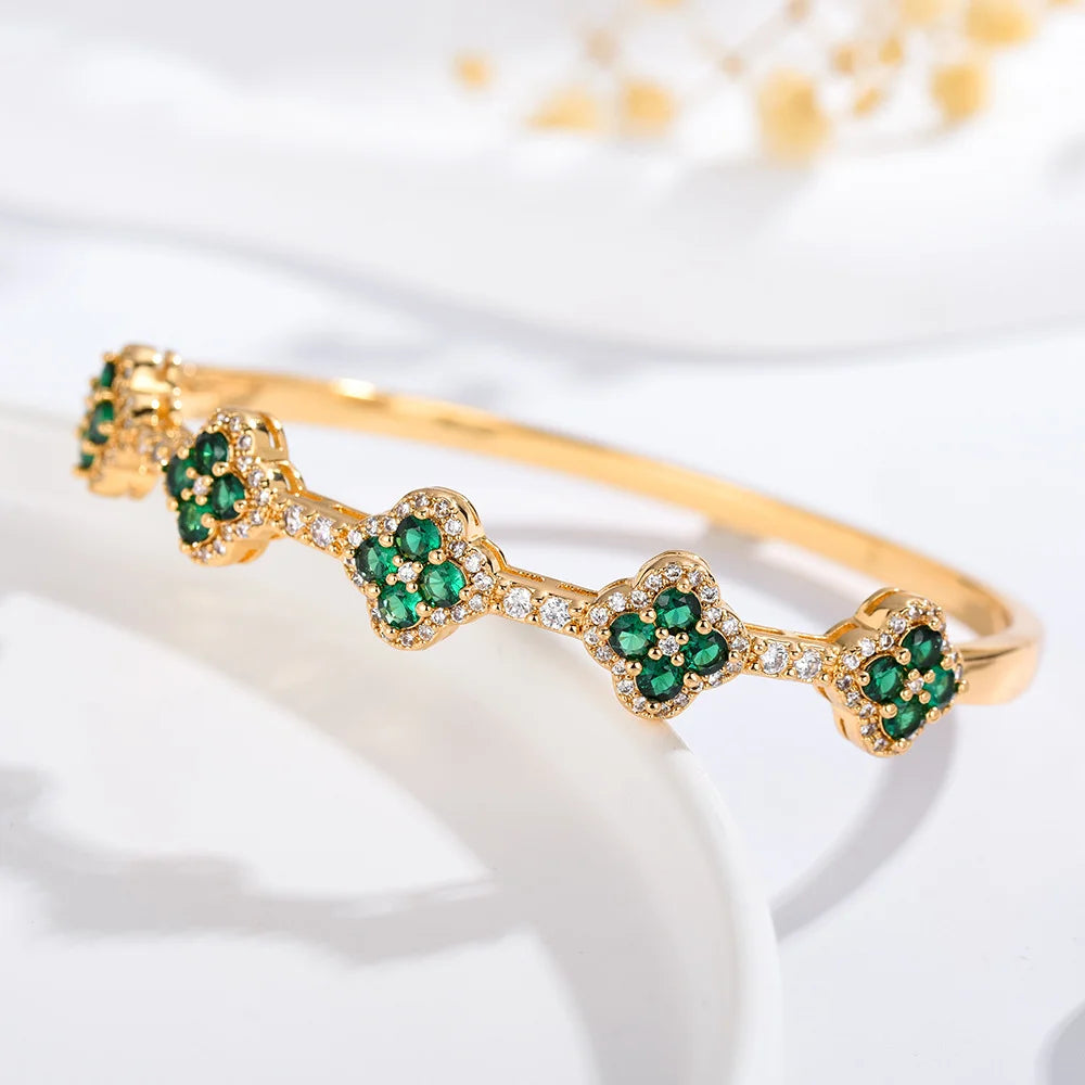 Pulsera con Tréboles de 4 Hojas en Circonita y Piedras verdes