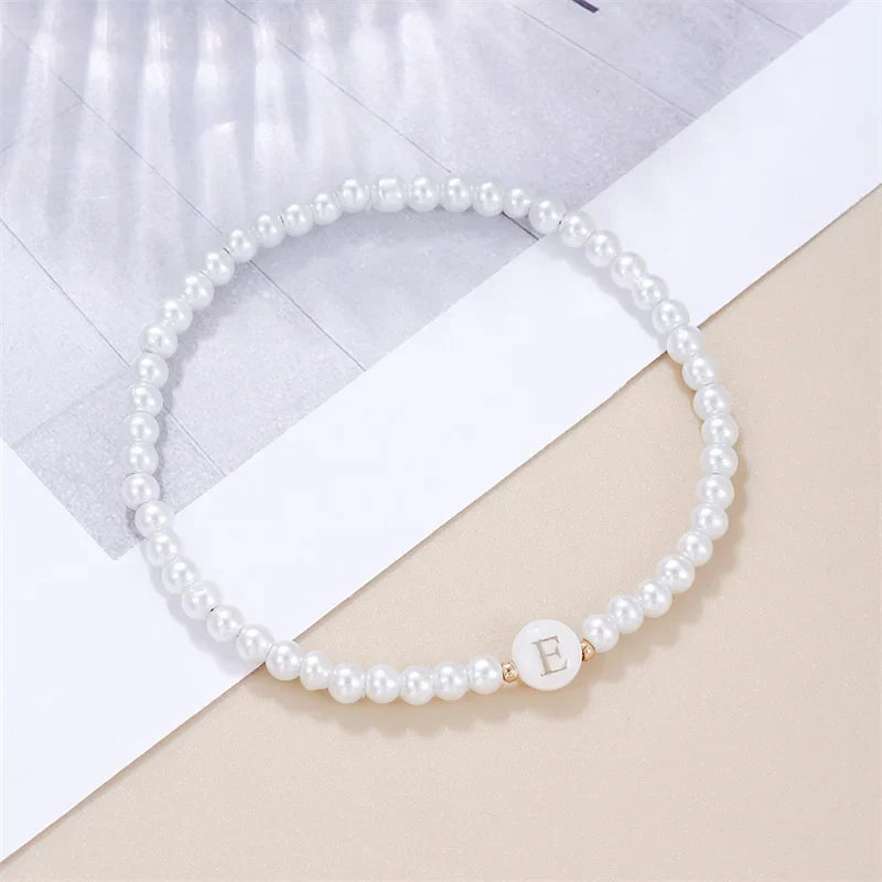 Bracelet blanc initiale - lettre