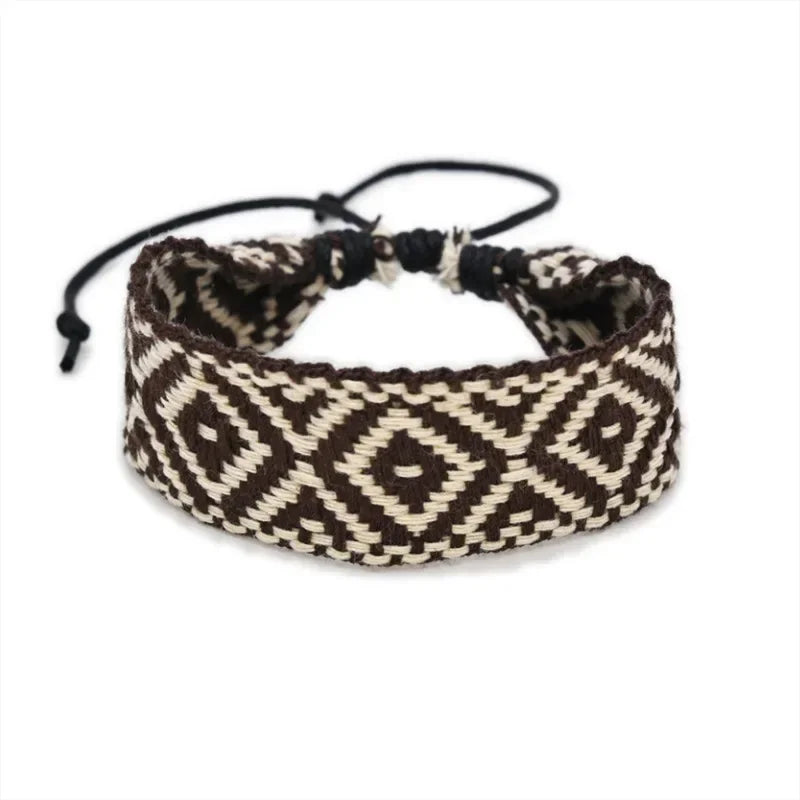 Bracelet brésilien à formes géométriques fait main