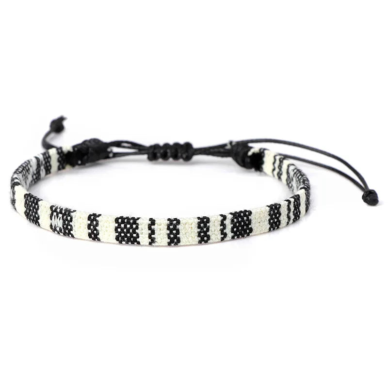 Bracelet brésilien amitié tissé à la main