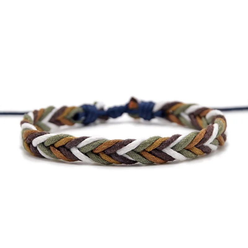 Bracelet brésilien minimaliste en fil de coton