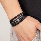 Pulsera Cruz y Trenza en Cuero negro