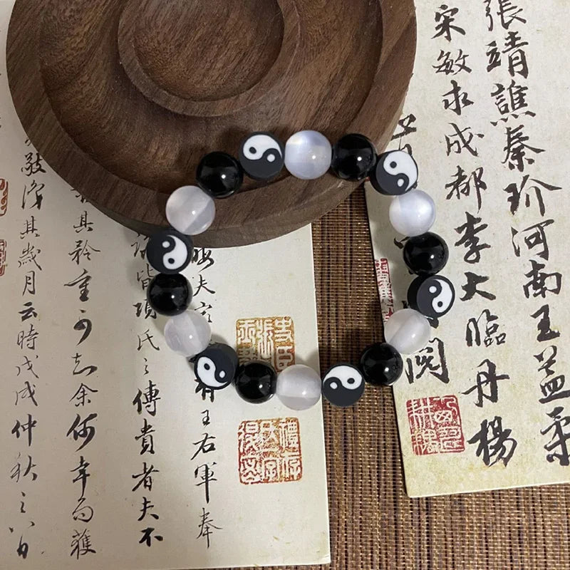 Pulsera de Perlas Yin Yang Negro y Blanco