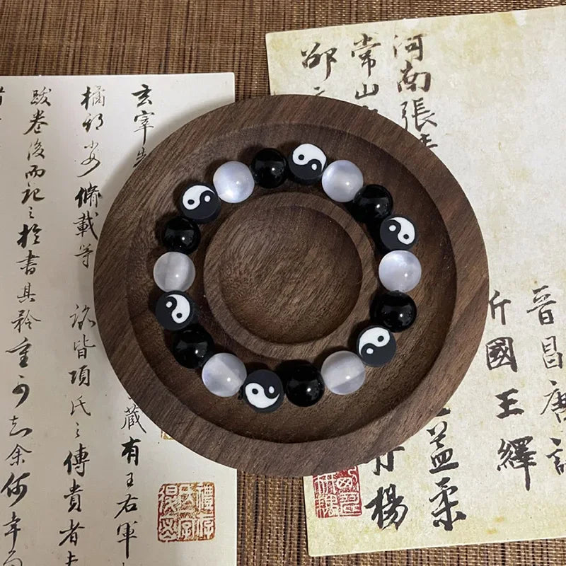 Pulsera de Perlas Yin Yang Negro y Blanco