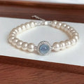 Elegante Pulsera de Cadena con Perlas