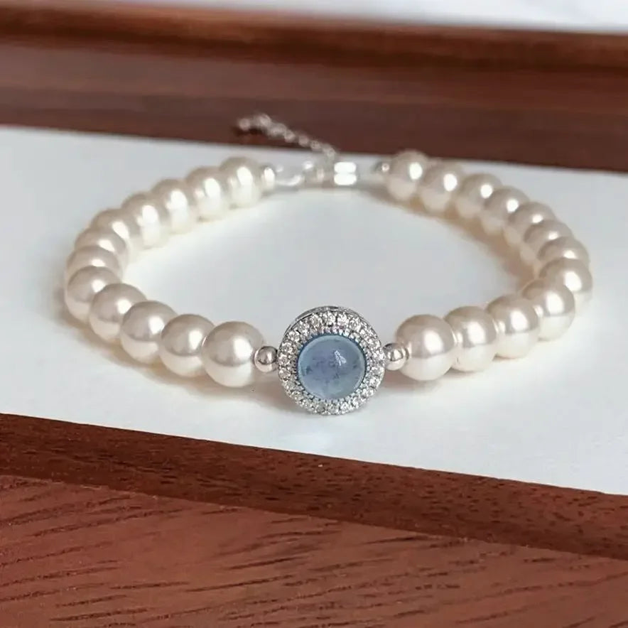 Elegante Pulsera de Cadena con Perlas