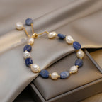 Pulsera de eslabones con perlas naturales azules y blancas