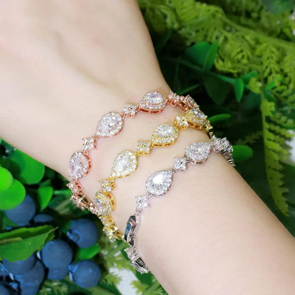 Pulsera Gota de Agua en Zirconio oro