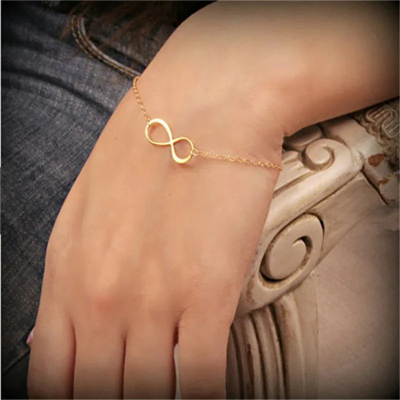 Pulsera Infinito Discreto oro