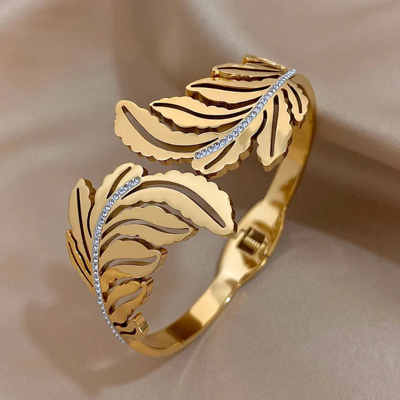 Pulsera Ancha Hoja de Palma oro