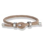 Bracelet moderne en corde tressée avec nœud