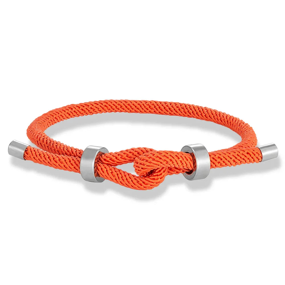 Bracelet moderne en corde tressée avec nœud