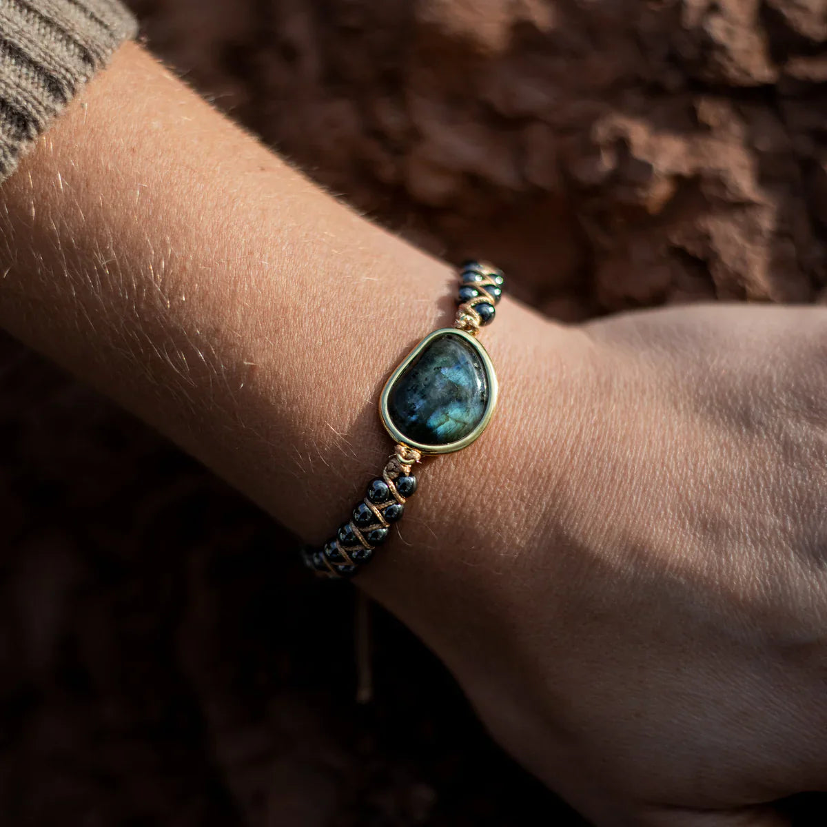 Pulsera "Ojo Celeste" en Labradorita y Hematita 