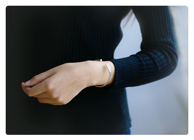 Pulsera Pluma de Plata