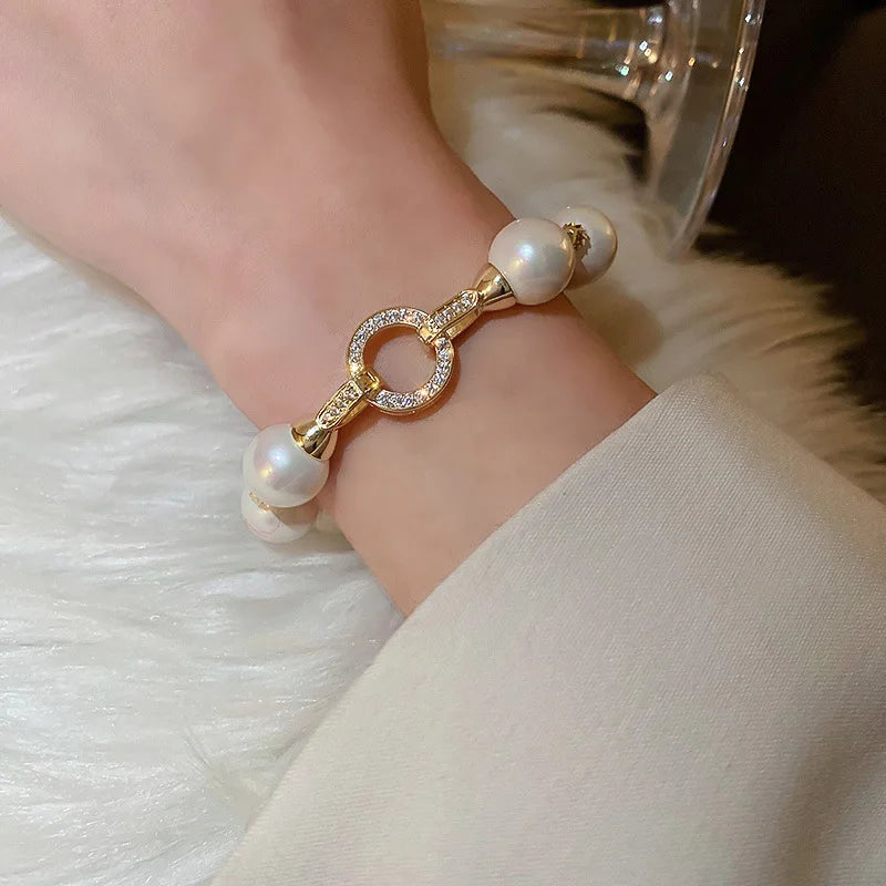 Pulsera Retro de Perlas y Circonio